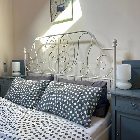 La Famulenta 17 아파트 *